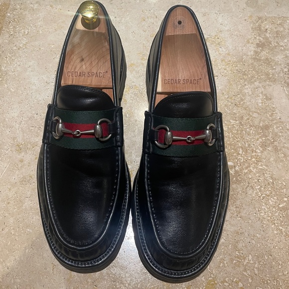 Gucci Other - Gucci Black Leather Loafers.Green Red Stripe.Like new